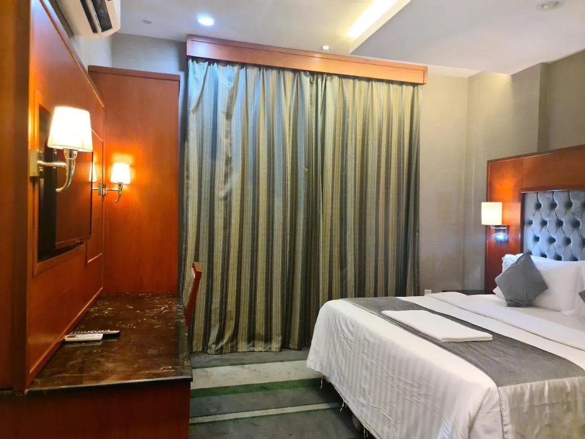 Shaty Alhayat Hotel Suites 제다